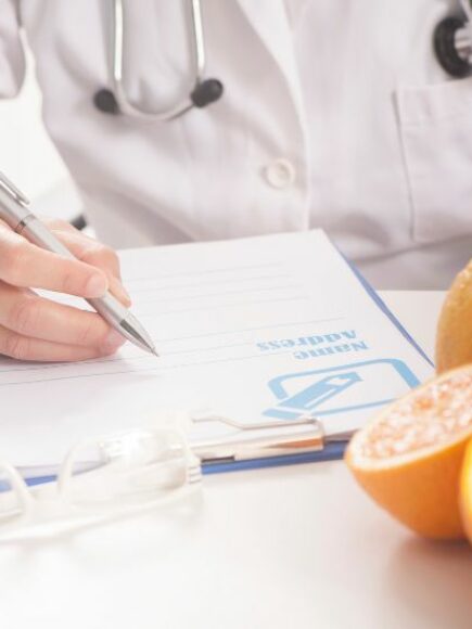 Certificación Experto en Nutrigenómica y Nutrigénica – Diploma Autentificado por Notario Europeo –