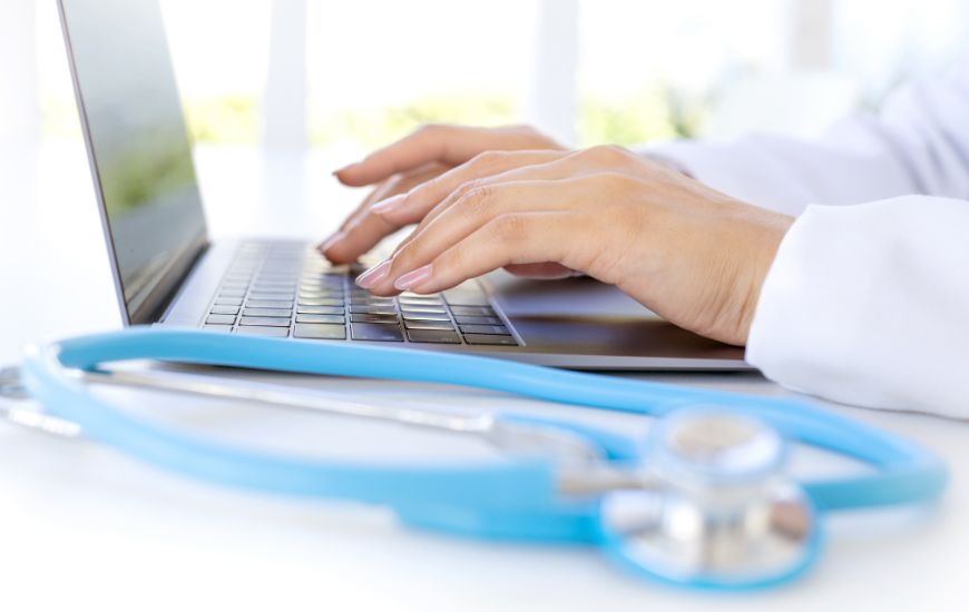 master-en-inteligencia-artificial-en-el-sector-medico-y-sanitario